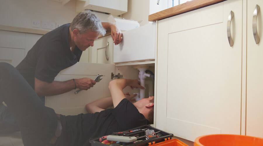 Professional burst pipe repair services in Kemah, TX